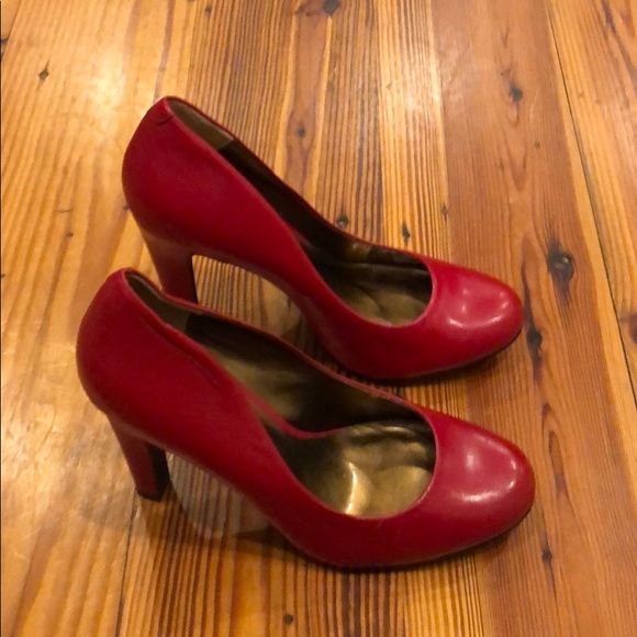 Jessica Simpson candy red women’s heels - size 7.5 - Picture 3 of 8